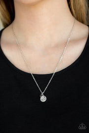 World's Best Mom - White Silver Necklace